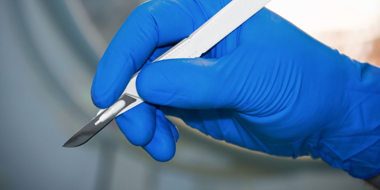 bisturi per l'ingrandimento chirurgico del pene